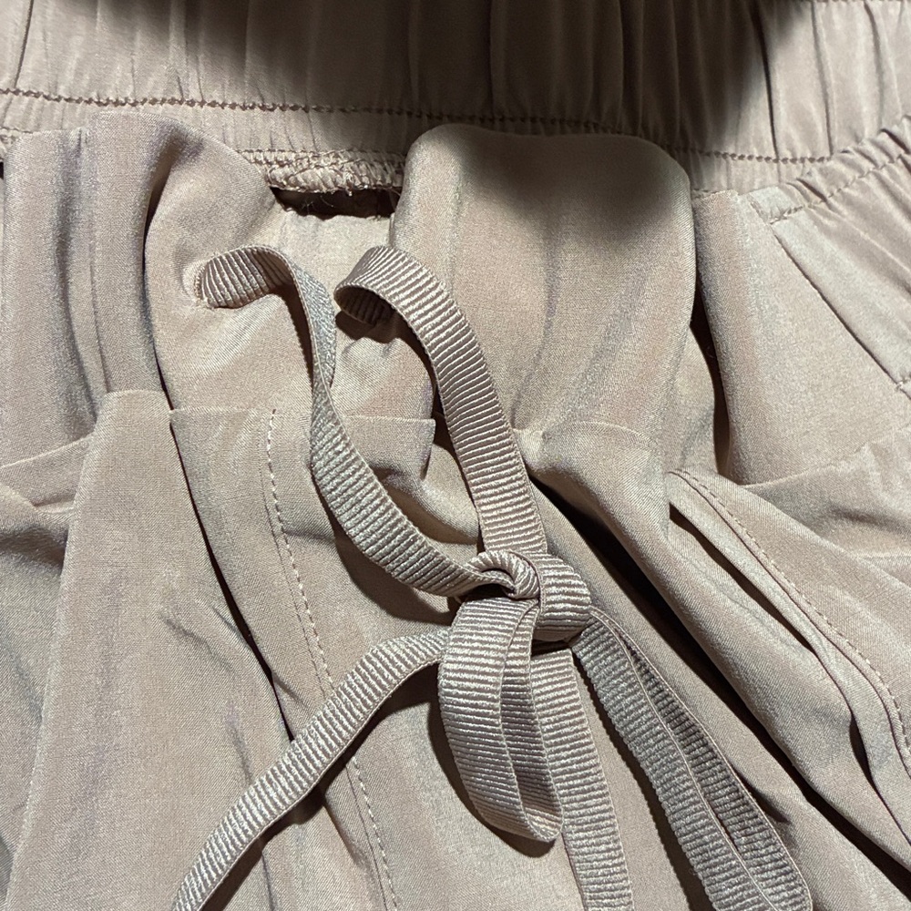 New! Women's All in Motion Tapered Stretch Woven Workout Pants Taupe XXL - Picture 8 of 10